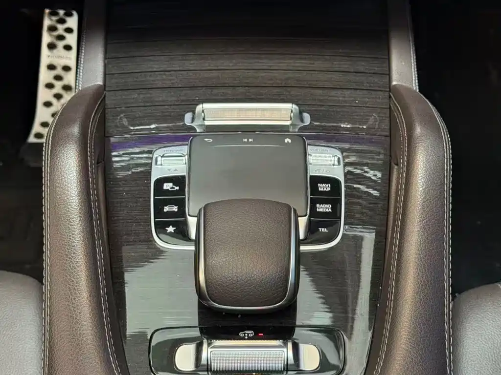 Mercedes-Benz GLE 2020 — фото 12