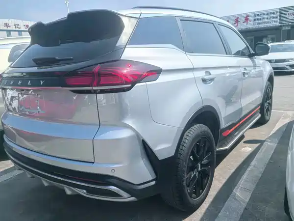 Geely Boyue 2022