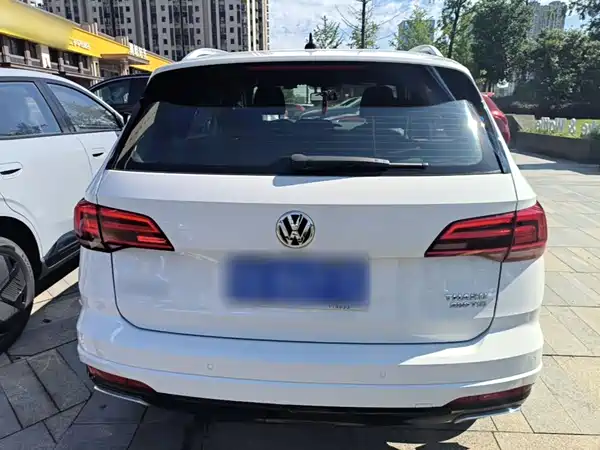 Volkswagen Tharu 2019