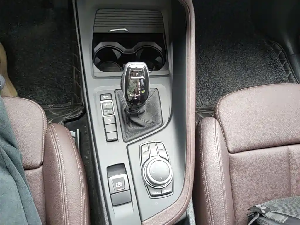 BMW X1 2022 — фото 14