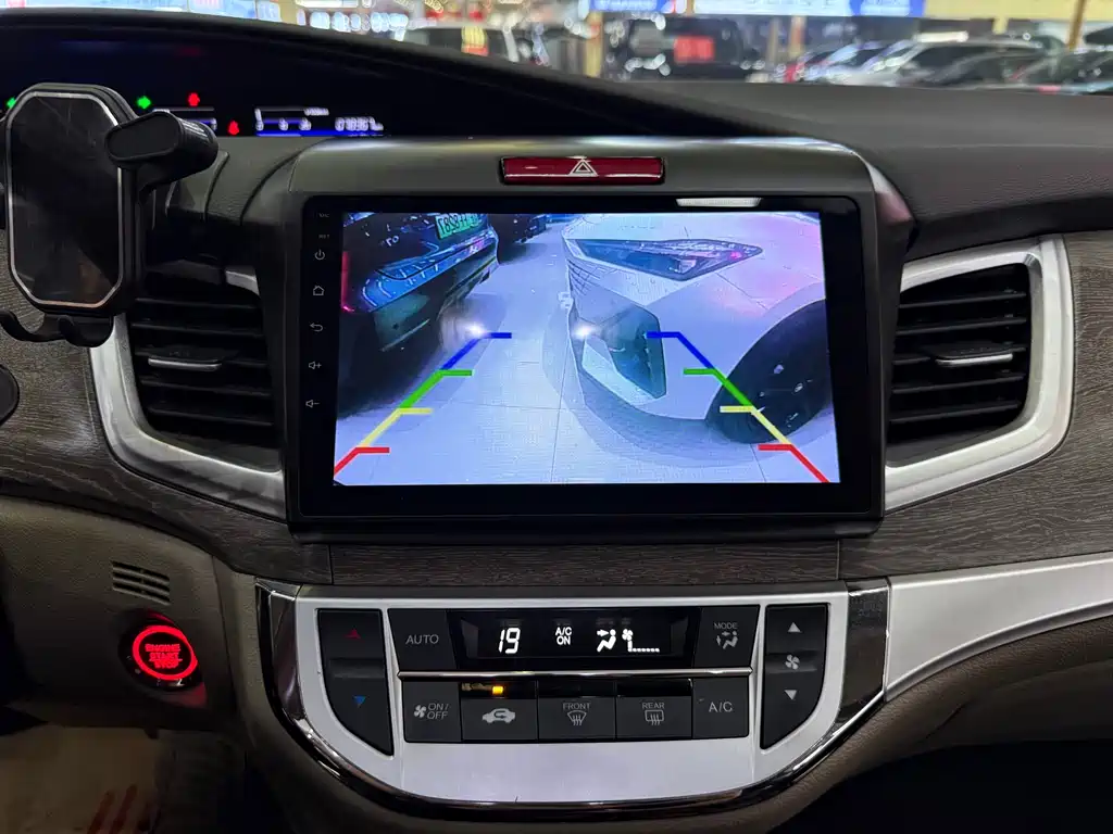 Honda Jade 2018 — фото 8