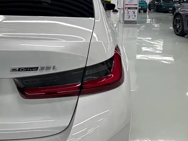 BMW i3 2024