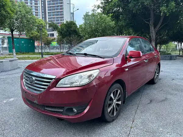 Lifan 720 2015
