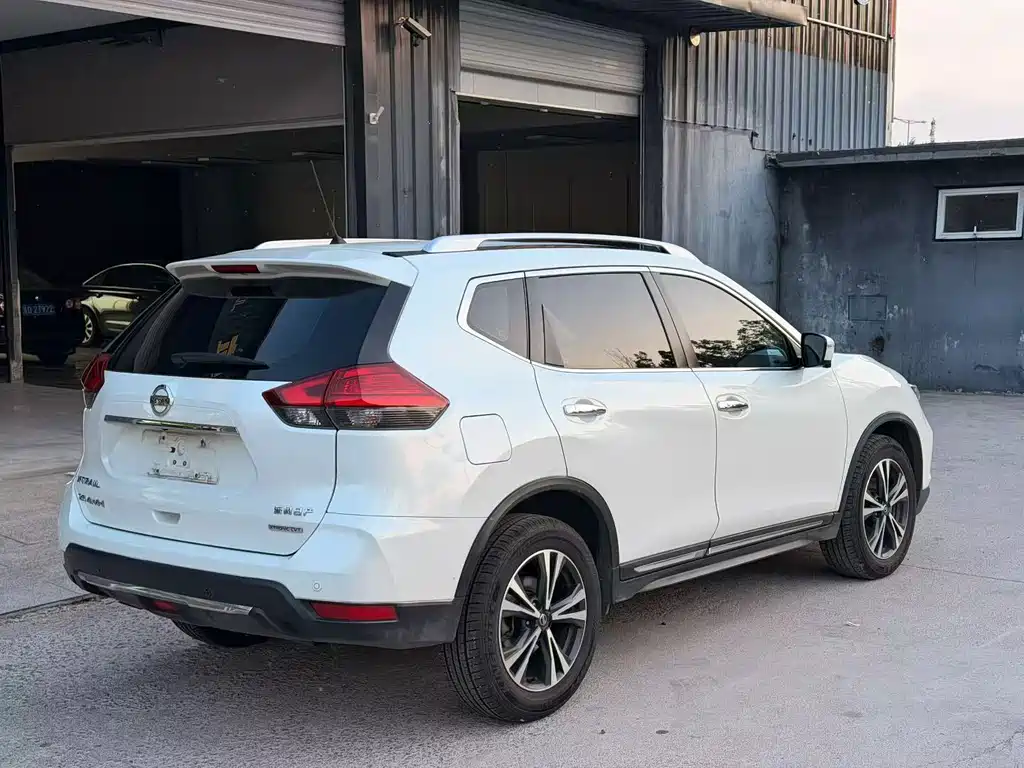 Nissan X-Trail 2020 — фото 9