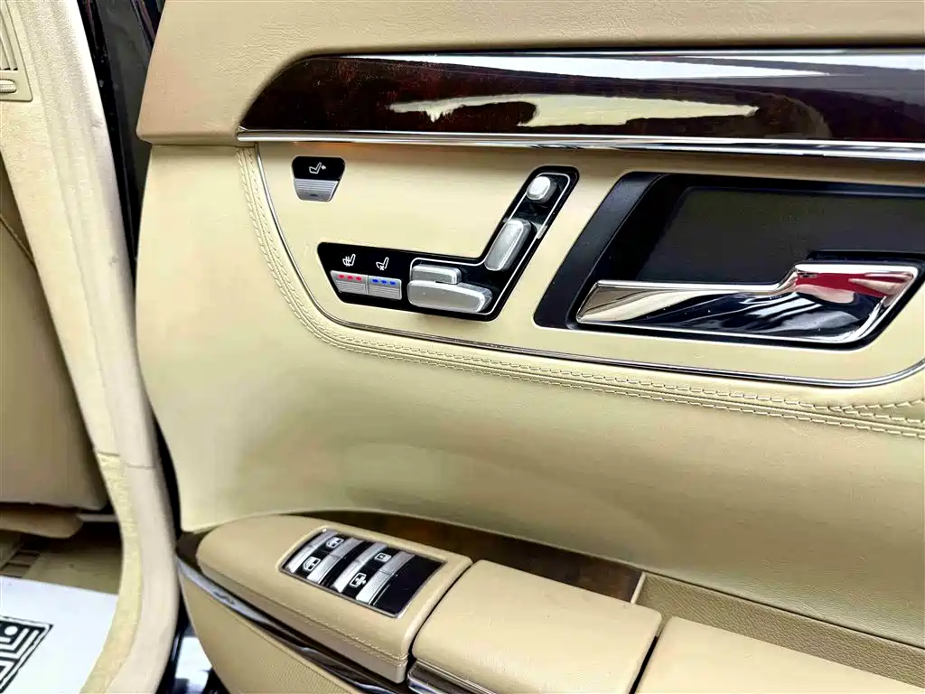 Mercedes-Benz S-Class 2008 — фото 16