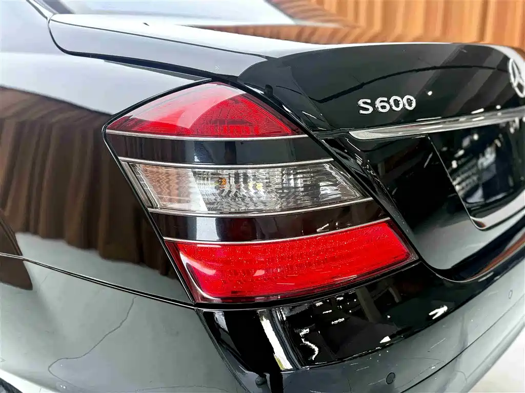 Mercedes-Benz S-Class 2008 — фото 21