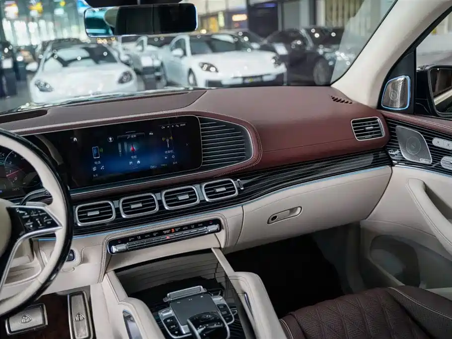 Mercedes-Benz GLS 2025 — фото 18