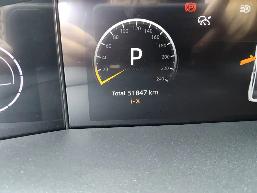 Changan UNI-V Smart Electric Idd 2023 — фото 13