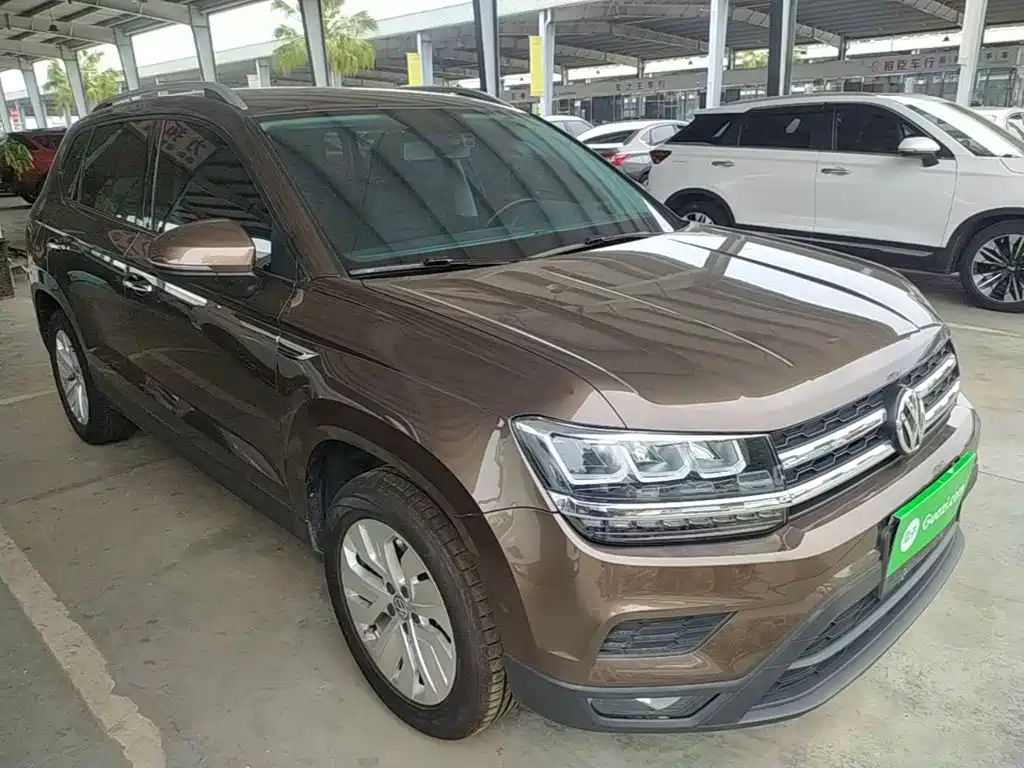 Volkswagen Tharu 2020