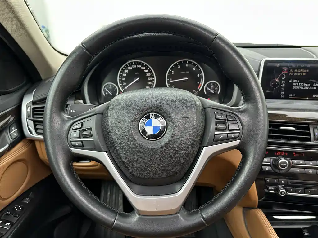 BMW X6 2018 — фото 38
