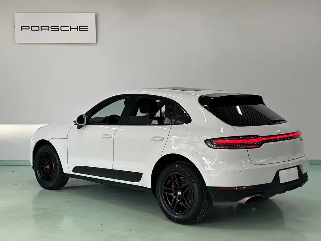 Porsche Macan 2019 — фото 3