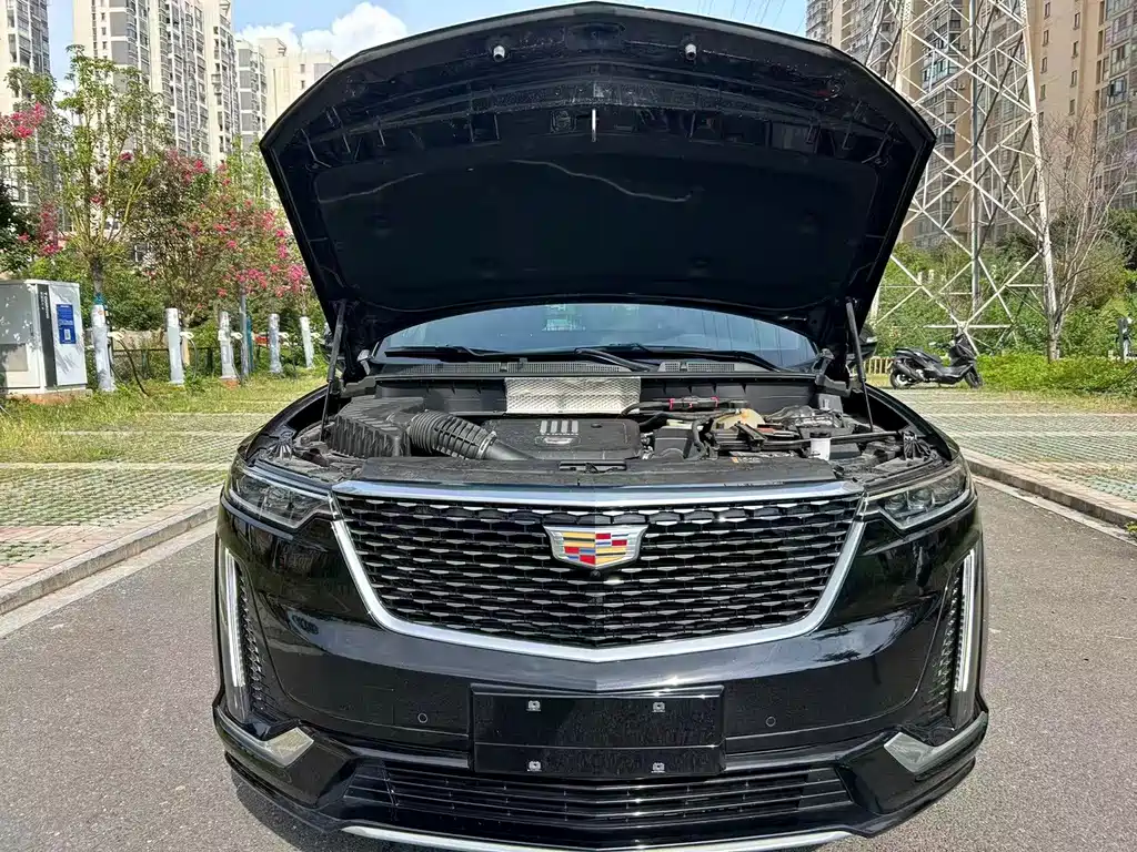 Cadillac XT6 2022 — фото 15