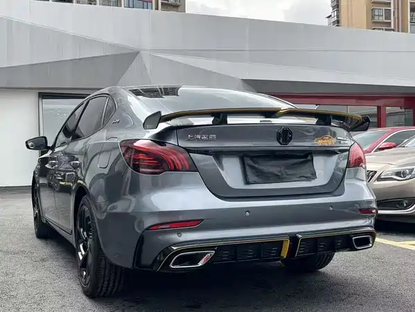 MG MG6 2021