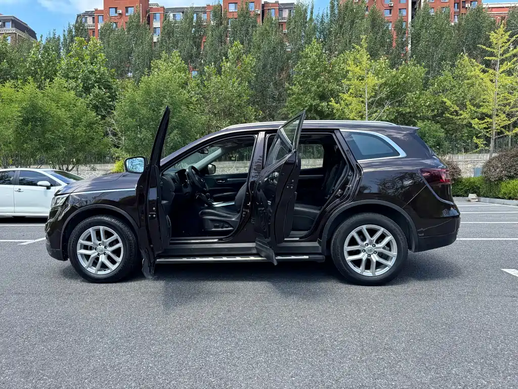 Renault Koleos 2017 — фото 5