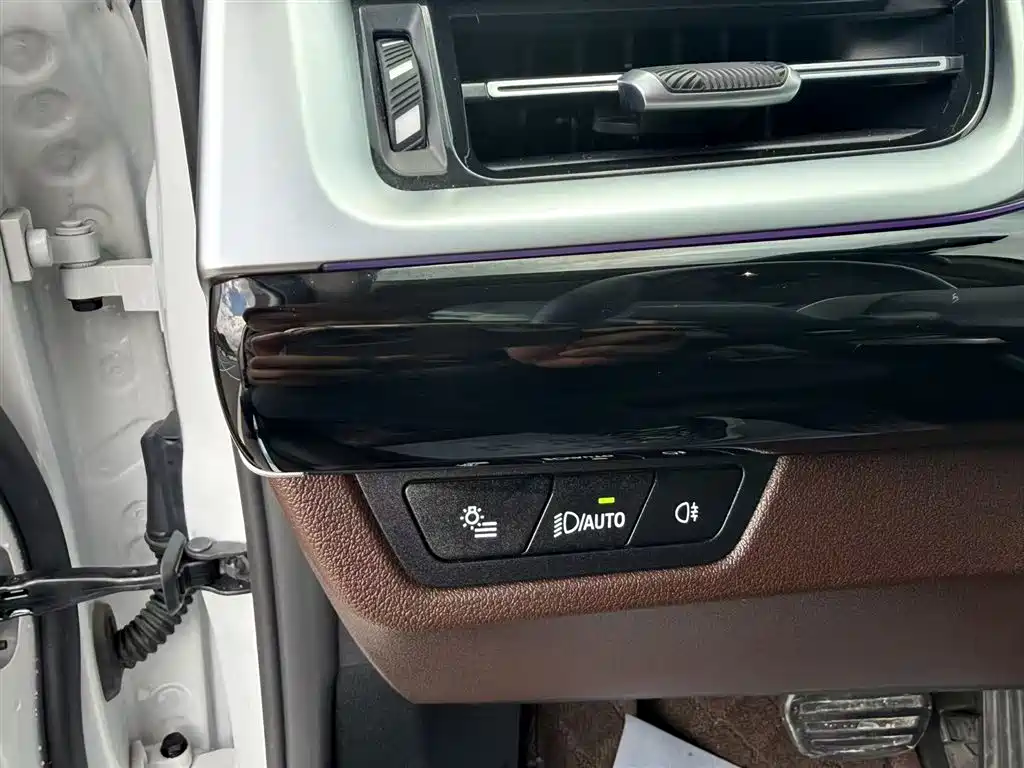 BMW X1 2023 — фото 14