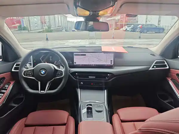 BMW 3 Series 2025