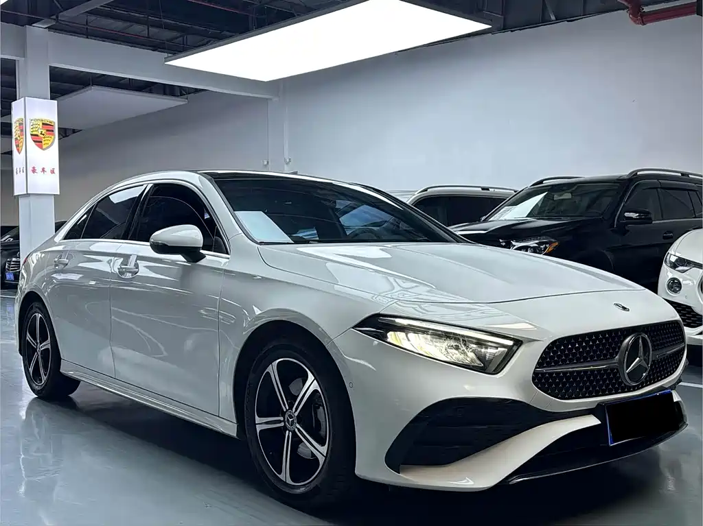 Mercedes-Benz A-Class 2023