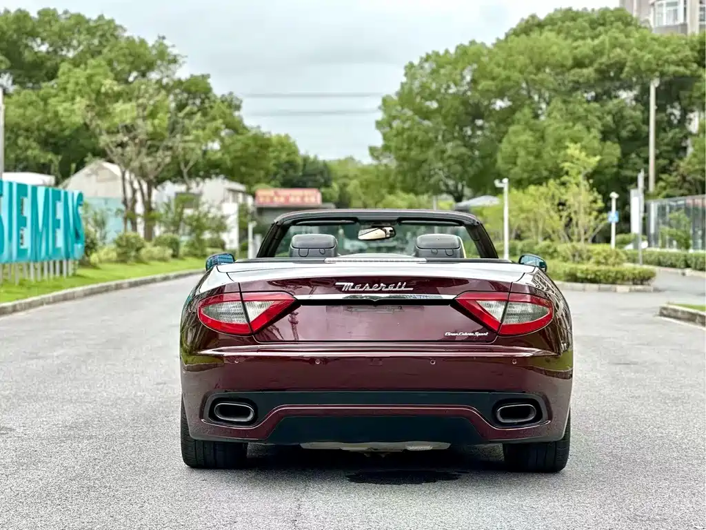 Maserati Grancabrio 2014 — фото 15