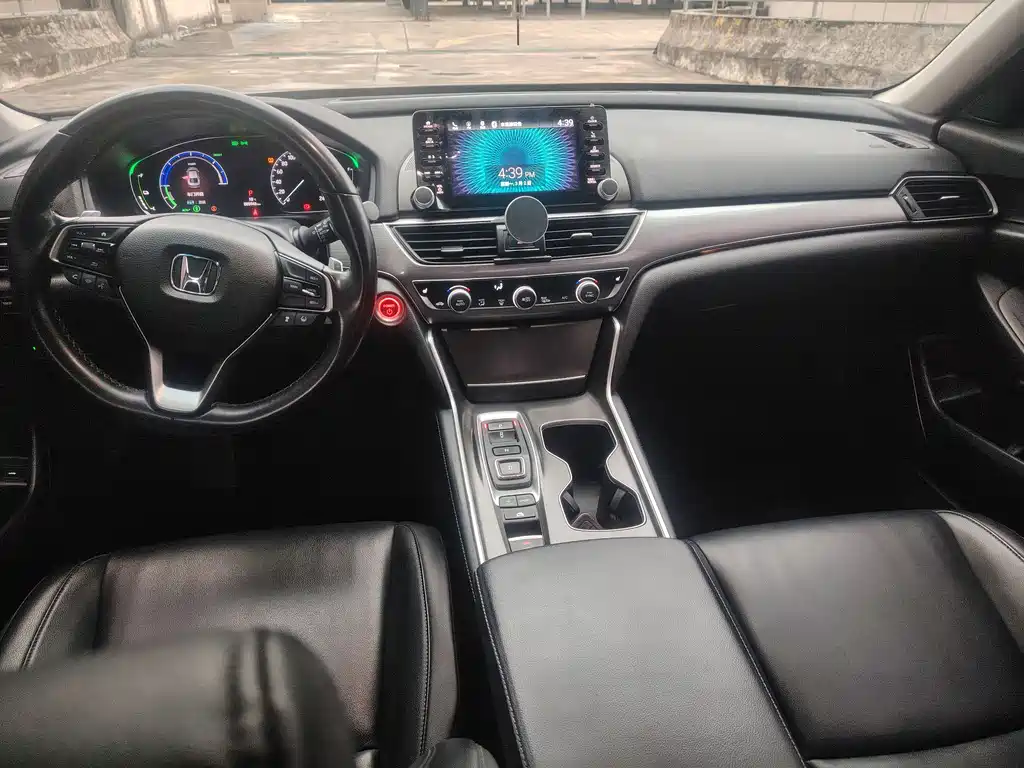 Honda Accord 2020 — фото 11