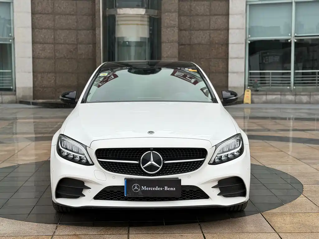 Mercedes-Benz C-Class 2020 — фото 2