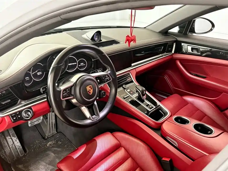 Porsche Panamera 2017 — фото 4