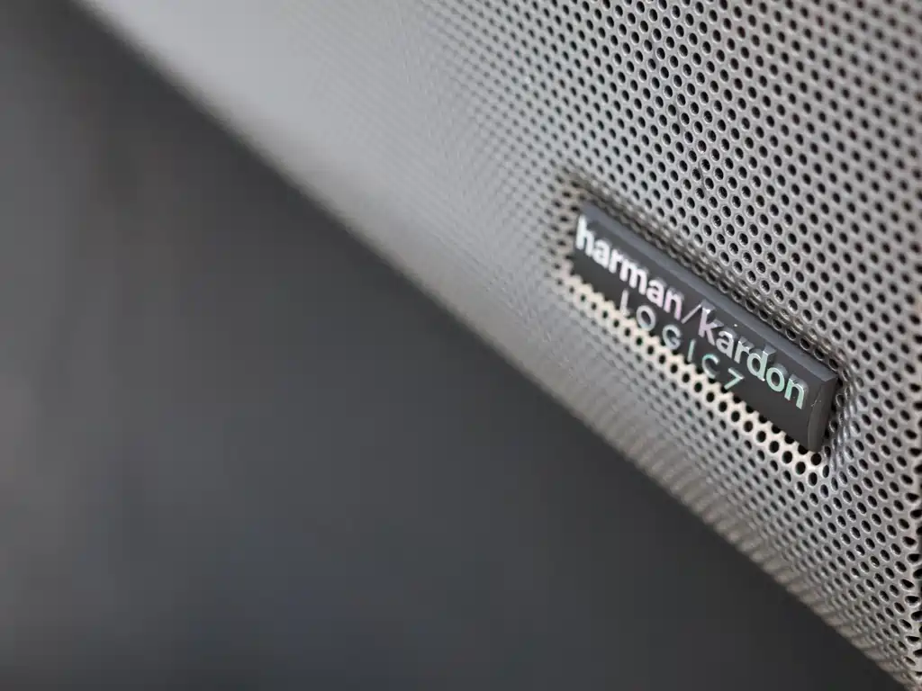 Land Rover Discovery 2012 — фото 9