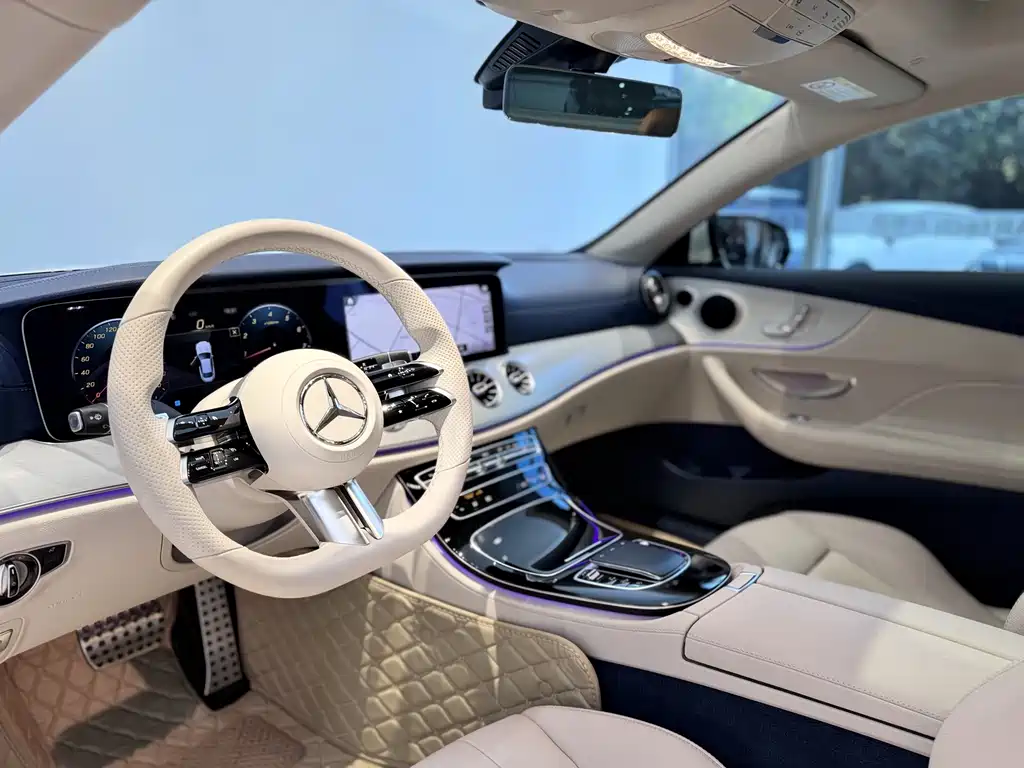 Mercedes-Benz E-Class 2023 — фото 7