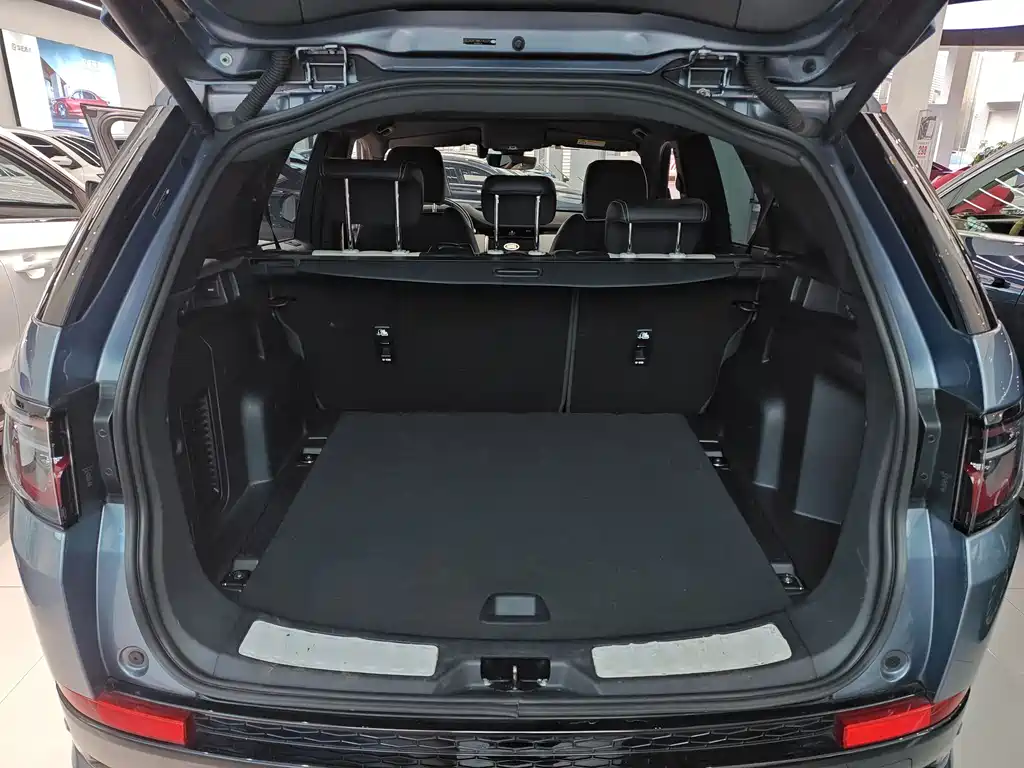 Land Rover Discovery Sport 2021 — фото 25