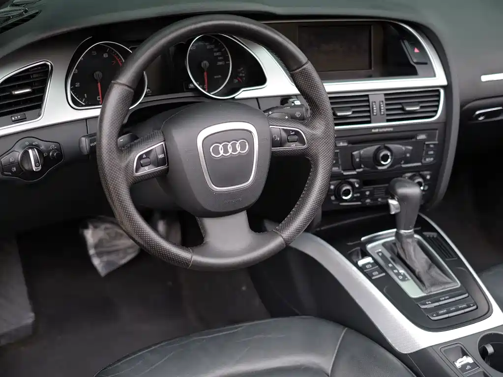 Audi A5 2010 — фото 38
