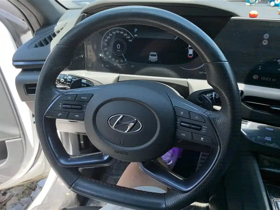 Hyundai Sonata 2023 — фото 15