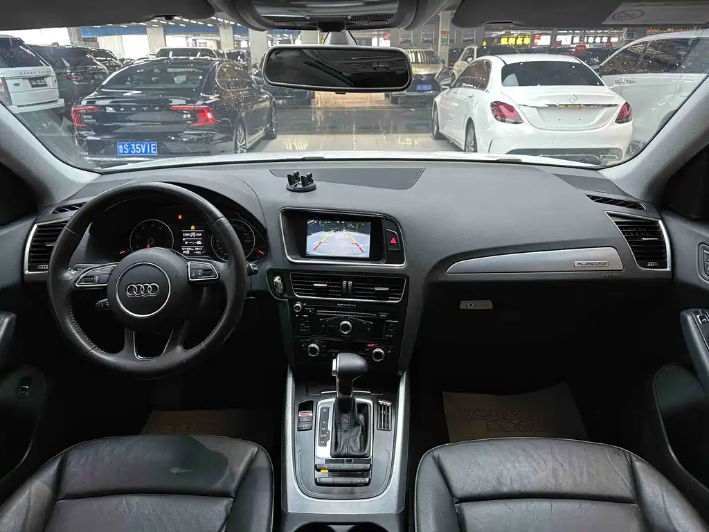 Audi Q5 2015 — фото 11