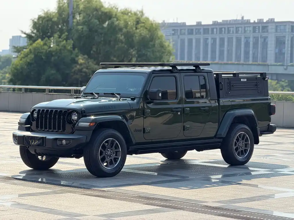 Jeep Gladiator 2023 — фото 4