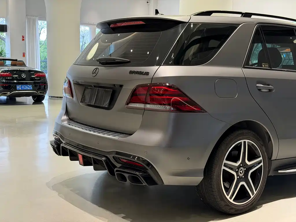 Mercedes-Benz GLE 2016 — фото 13