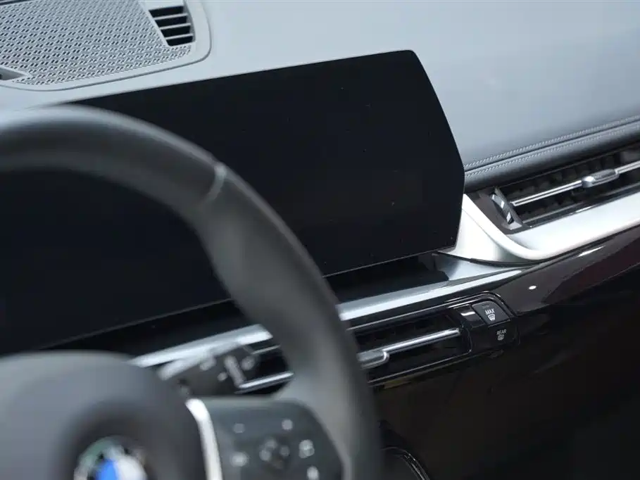 BMW X1 2025 — фото 13