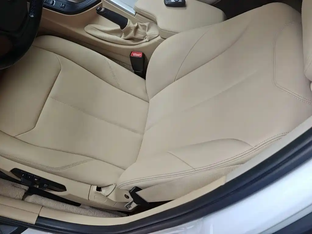 BMW 3 Series 2015 — фото 15