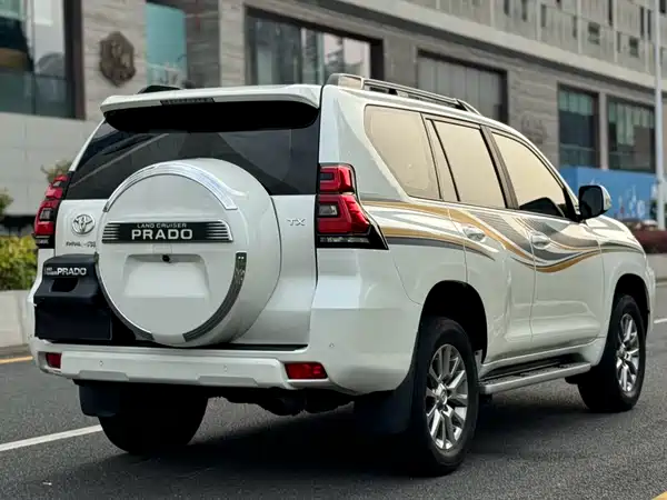 Toyota Prado 2018