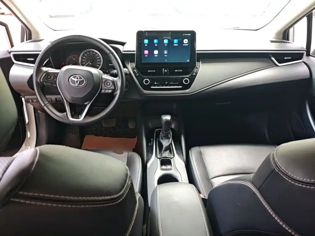 Toyota Corolla 2021 — фото 10