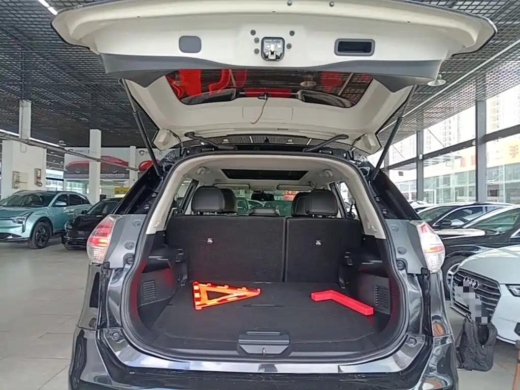 Nissan X-Trail 2016 — фото 19