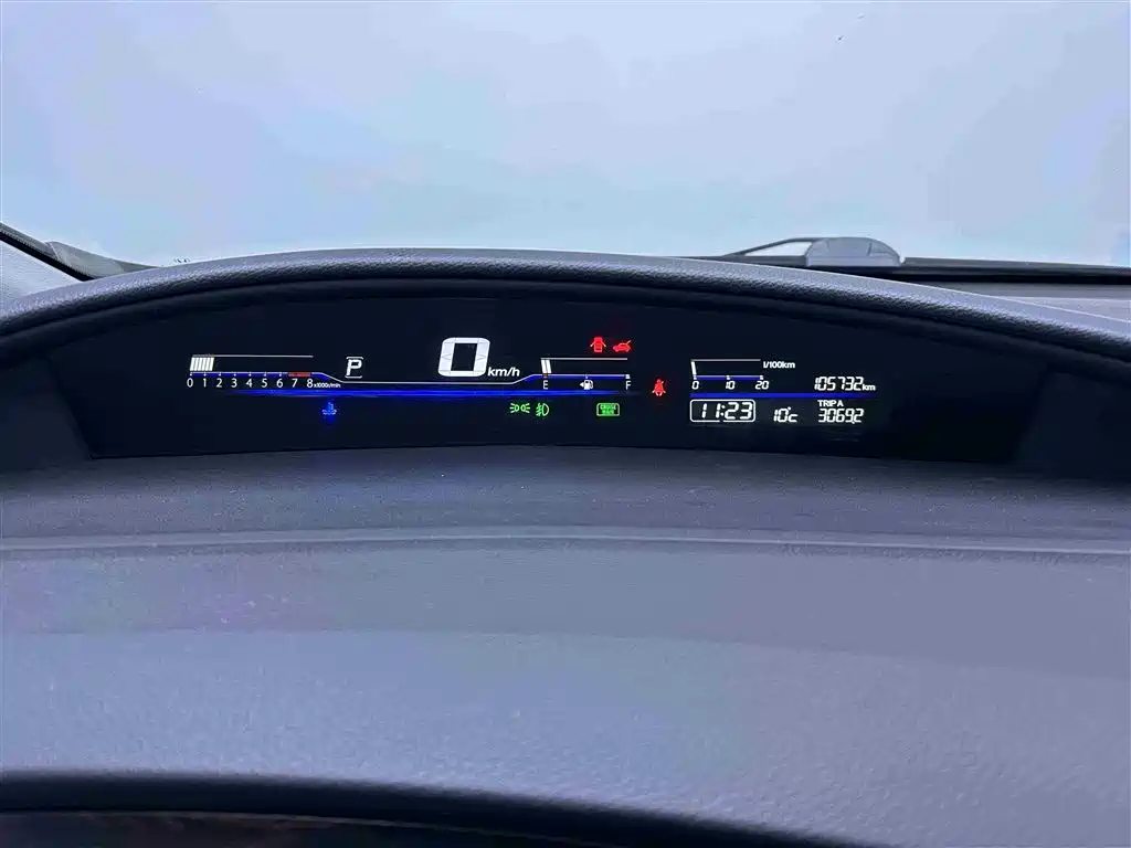 Honda Jade 2017 — фото 16