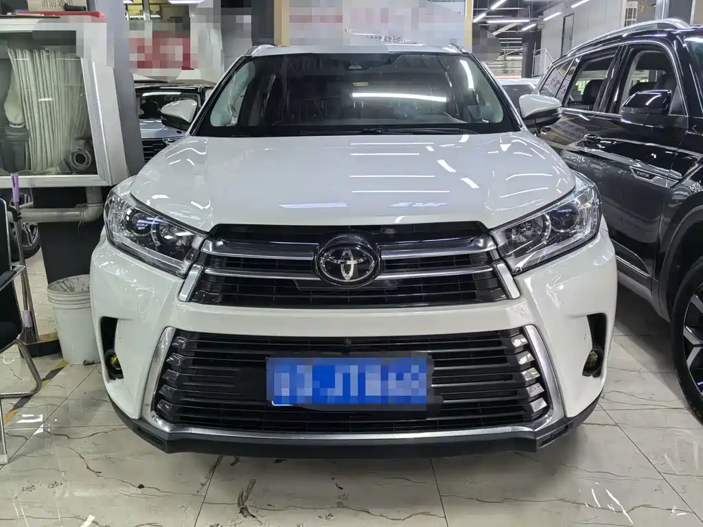 Toyota Highlander 2019 — фото 2