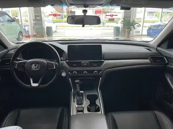 Honda Accord 2022