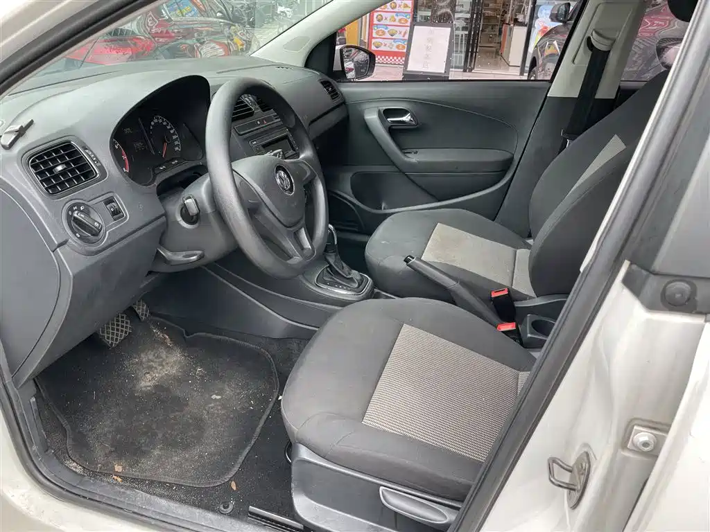 Volkswagen Polo 2016