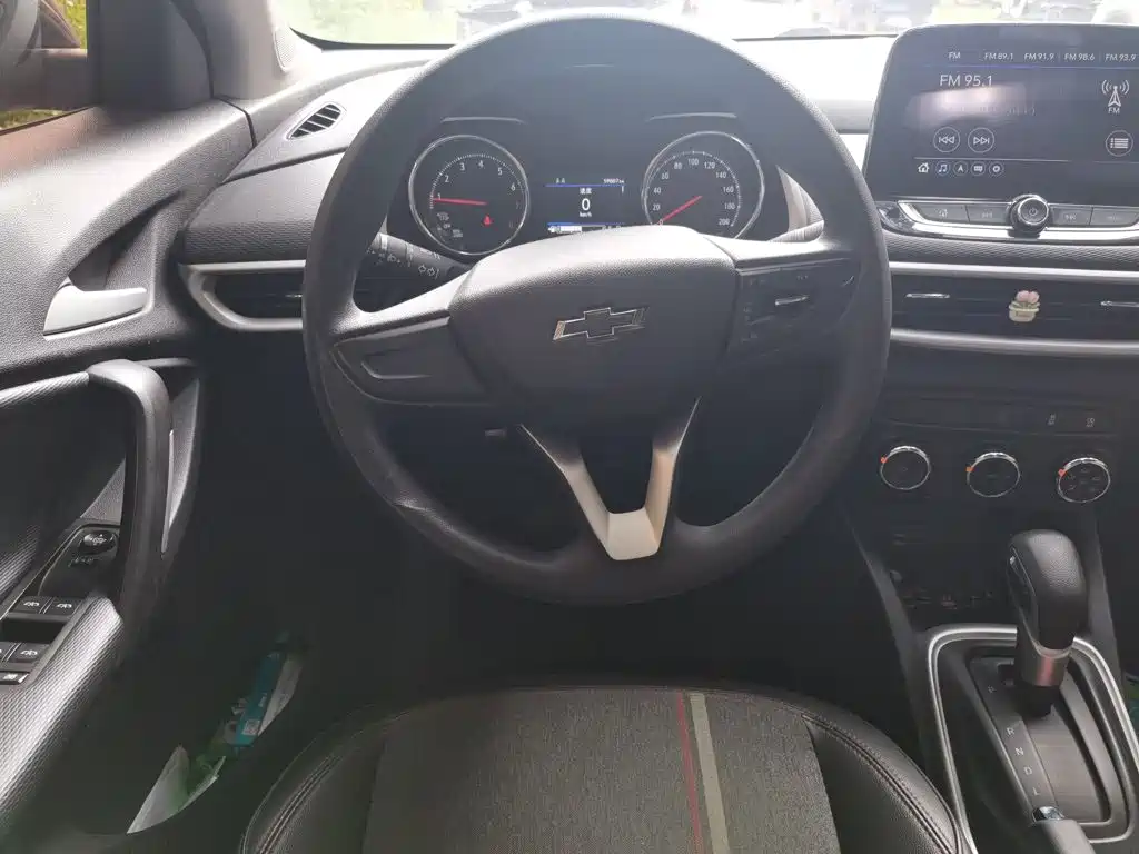 Chevrolet Trax 2020 — фото 11