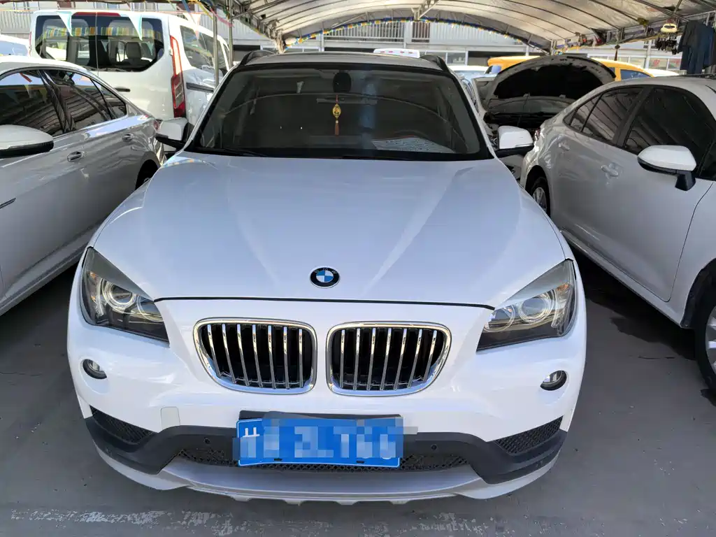 BMW X1 2015 — фото 2