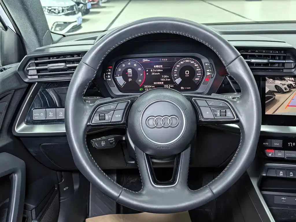 Audi A3 2022 — фото 10