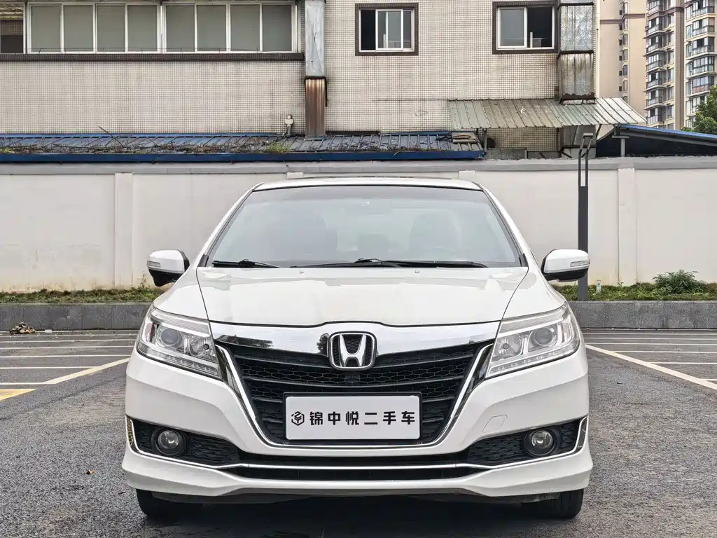 Honda Crider 2016