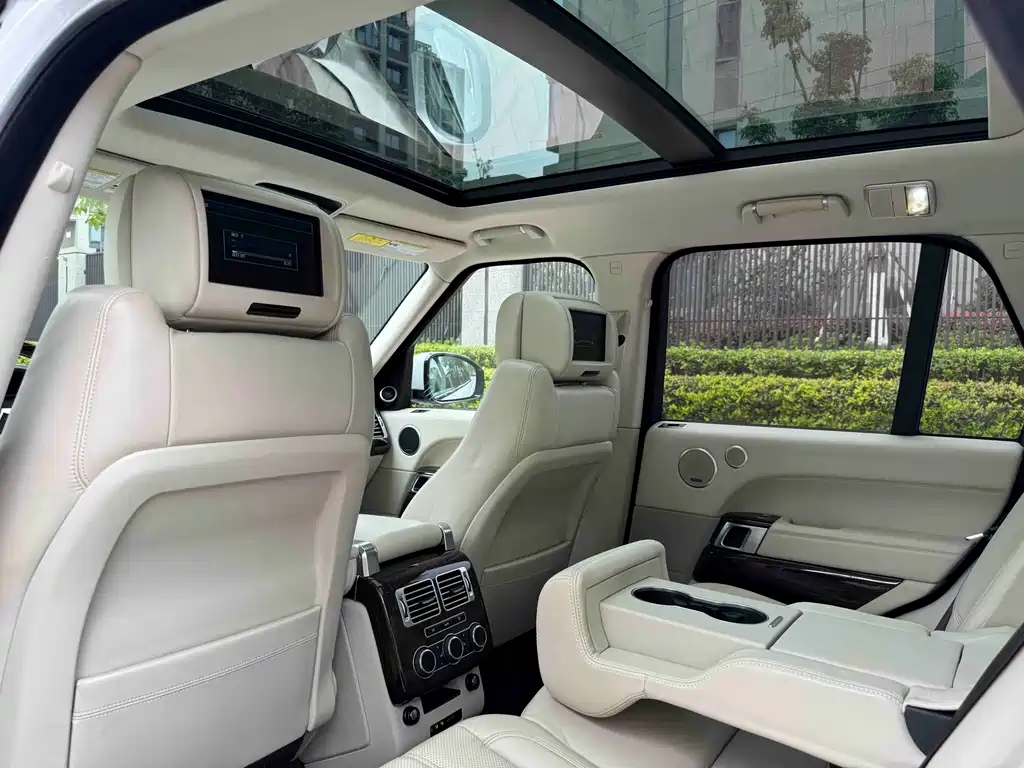 Land Rover Range Rover 2015 — фото 8