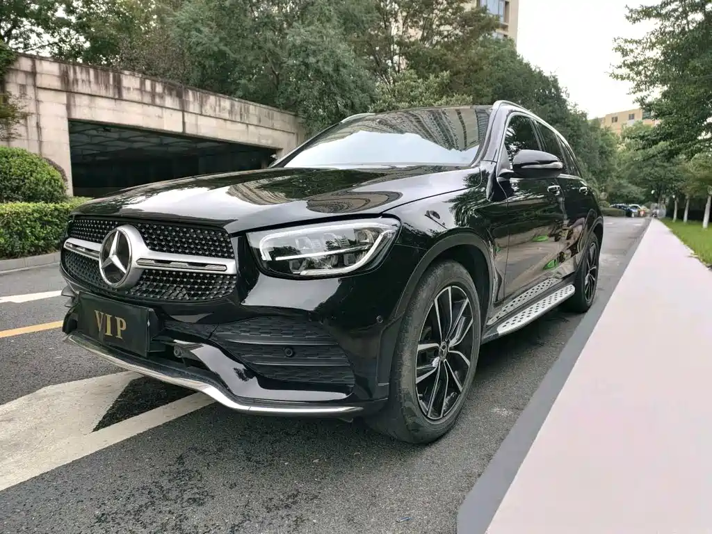 Mercedes-Benz GLC 2021 — фото 1