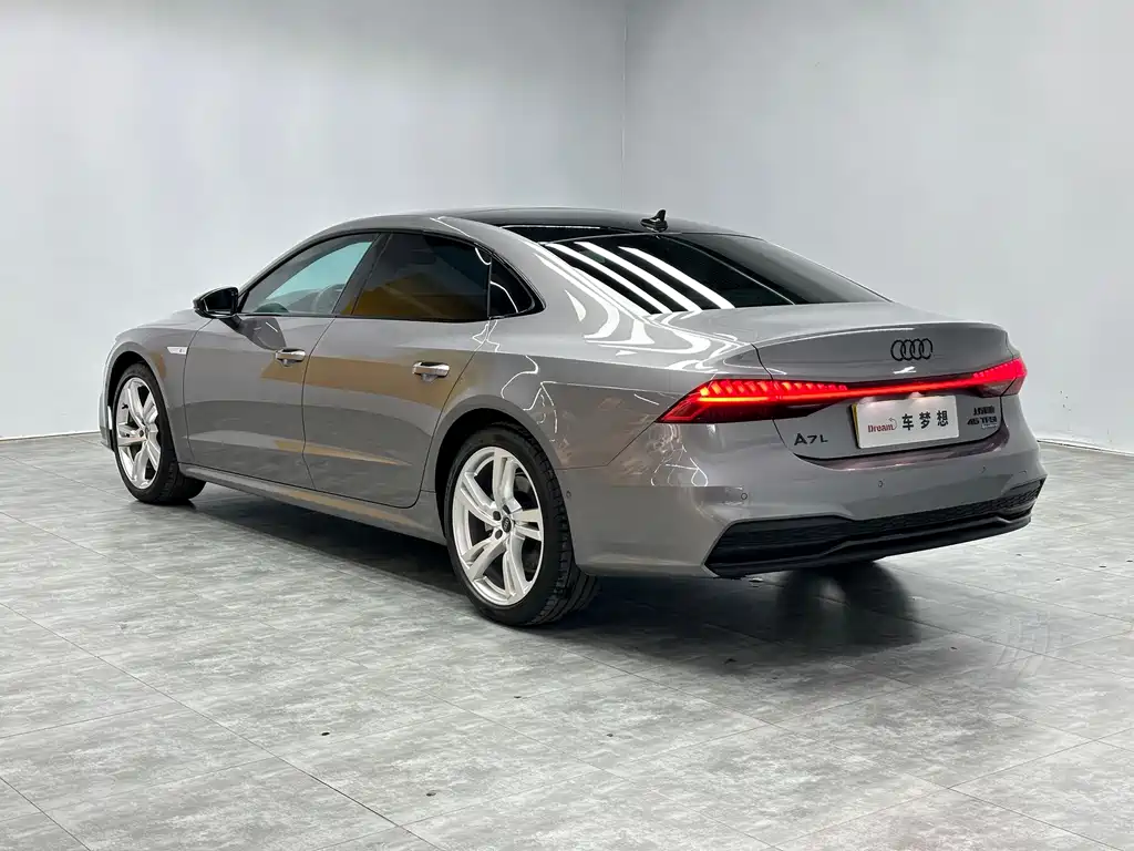 Audi A7L 2023 — фото 6