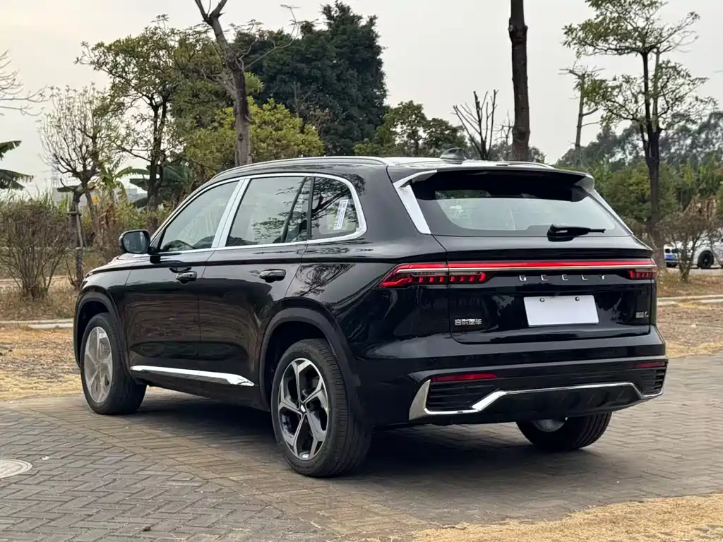 Geely Xingyue L 2026